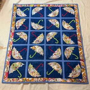 Patchwork Umbrella Quilt - Navy Blue with Multicolor Umbrellas